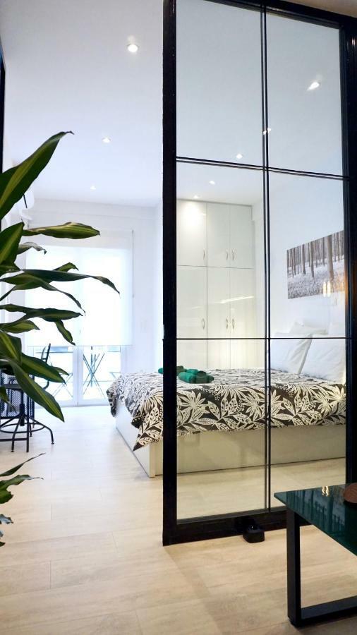 Industrial Style Studio In Atény Exteriér fotografie